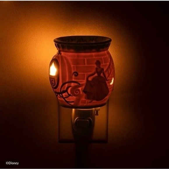 Cinderella Scentsy Mini Warmer NIB - New in Box | Disney - Picture 9 of 10